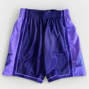 Size Medium - Mitchell & Ness - Los Angeles Lakers - Monochrome Shorts
